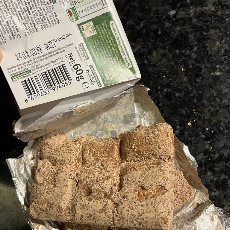 Gıda Güvenliği Endişesi: Bozuk Çikolata Ve Cevapsız Şikayet