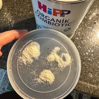 Bebek Mamasındaki Sert Yabancı Cisim Nedeniyle Endişe Ve İade Talebi