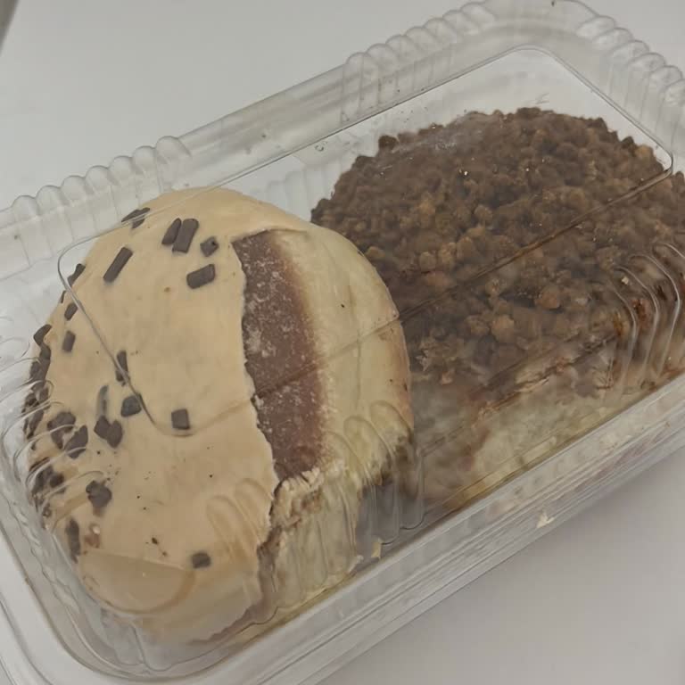 Siparişte Donutlar Donmuş Ve Tüketilemez Durumda