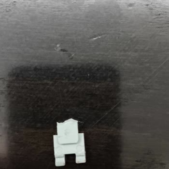 Kırılan Amortisör Plastik Tırnağı İçin Yedek Parça Talebi