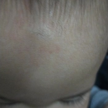 Hotel Çeşmeli Soğuk Oda Ve Bozuk Yatak