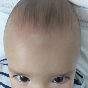 Hotel Çeşmeli Soğuk Oda Ve Bozuk Yatak