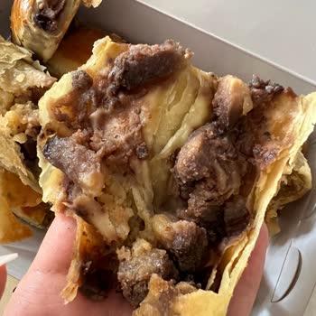 Patatesli Börekte Gıda Güvenliği Şüphesi Ve Cevapsız Müşteri Hizmeti