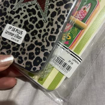 Nova Case’den Yanlış Ve Kalitesiz Kılıf Gönderimi, Uzun Süreli İletişim Sorunu