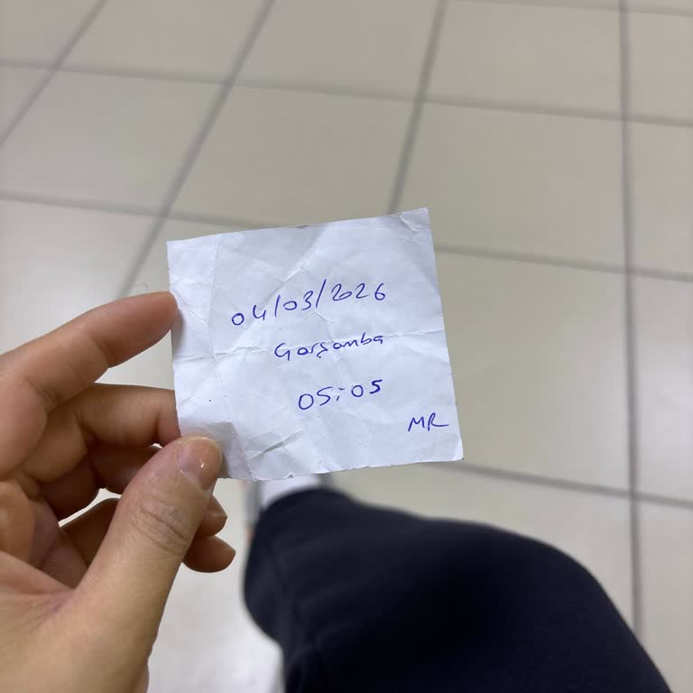 Esenyurt Devlet Hastanesi'nde Gece MR Randevusunda Personel Yokluğu Ve Kaba Telefon Yanıtı