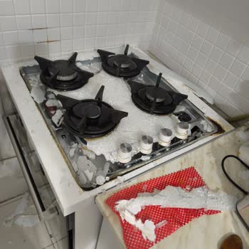 Patlayan Cam Ocak Güvenlik Tehdidi Müşteri Hizmetleri Görmezden Geliyor