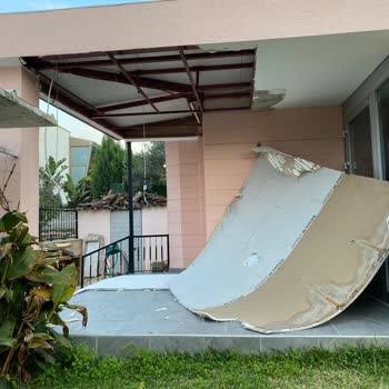 Schadensfall bei der Halkbank Versicherung: Ferienhaus in Kuşadası wartet auf Begutachtung