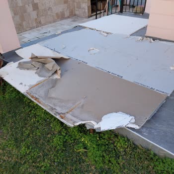 Schadensfall bei der Halkbank Versicherung: Ferienhaus in Kuşadası wartet auf Begutachtung