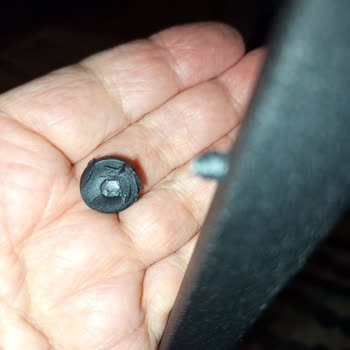 Montajda Kırık Vida, Müşteri Hizmetinden Yanıt Gelmiyor