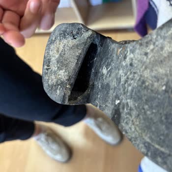 Marjin Kadın Botunun Kısa Sürede Yırtılması Ve Ücret İadesi Talebi