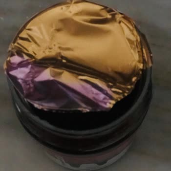 Kakaolu Kremada Katı Kıvam Ve Açık Alüminyum Kapak; Sağlık Riski Ve Güven Kaybı