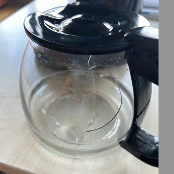 İlk Kullanımda Patlayan Cam Haznesi İçin Değişim Ve İade Talebi