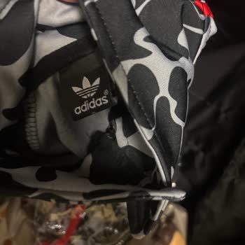 S Beden Dar Gelen Eşofman Ve Cevapsız Müşteri Hizmetleri