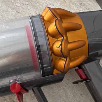 Dyson V15 Süpürge Cyclone Kopması Ve Tekrarlanan Servis Sorunları Ürün Değişimi Talebi