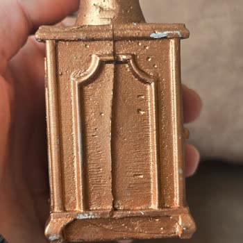 Köy Ateşi Tütsülük Ürününün Boya Hataları Ve Kırık Parçası Nedeniyle İade Talebi