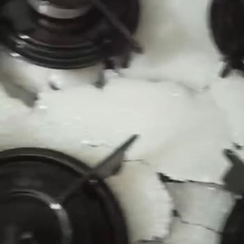 Camı Patlayan Ocak Ve Müşteri Hizmetlerinden Cevap Gelmemesi