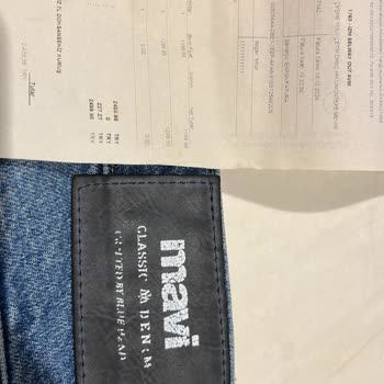 Mavi Jean Pantolonun Yırtılma Sorunu Tekrarlıyor Ve Güvenimi Sarsıyor