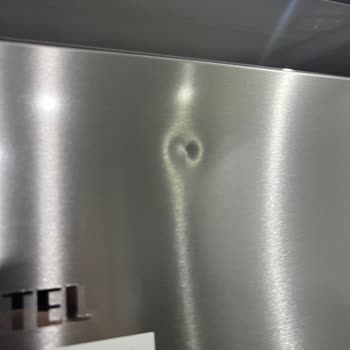 Teslim Edilen Buzdolabındaki Hasar Nedeniyle Acil Değişim İsteği