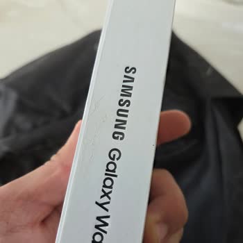 Hepsiburada'da Kusurlu Ve Yanlış Renk Ürün Gönderimi, Geciken İade Süreci Ve 9.300 TL İade Talebi