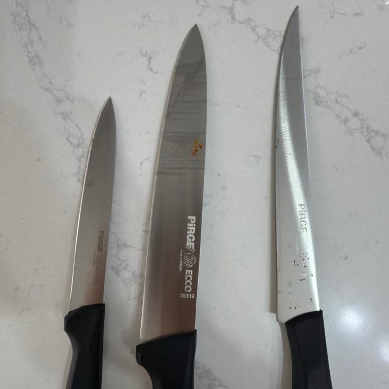 Hepsiburada’dan Alınan Pirge Çeyizlik Bıçak Setinde Erken Paslanma