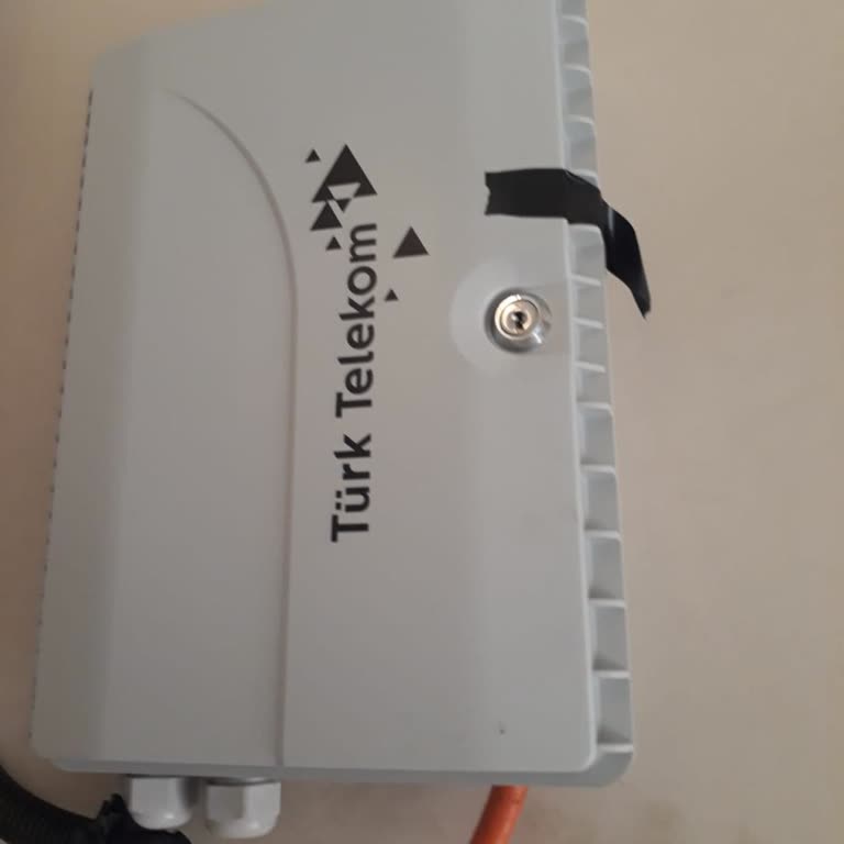 Fiber Altyapısı Olmasına Rağmen Türk Telekom'dan Düşük Hız Ve Yüksek Ücret