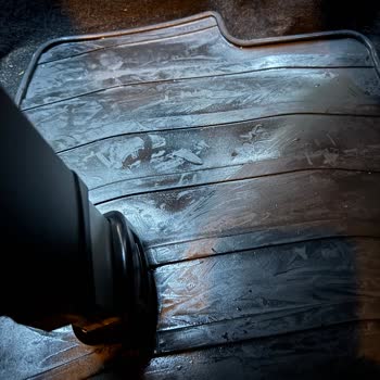 İç Temizliğin Yetersizliği Ve Yağlı Paspas Sorunu: Yeni Paspas Ve Özür Talebi