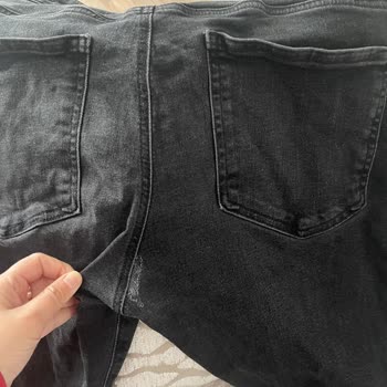 Mavi Pantolonumun Ağ Kısmı Yırtıldı Hayal Kırıklığı Ve Hızlı Çözüm Talebi