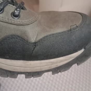 Vialand FLO Ayakkabısının Erken Yırtılması Ve İade Talebi