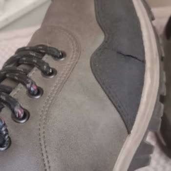 Vialand FLO Ayakkabısının Erken Yırtılması Ve İade Talebi