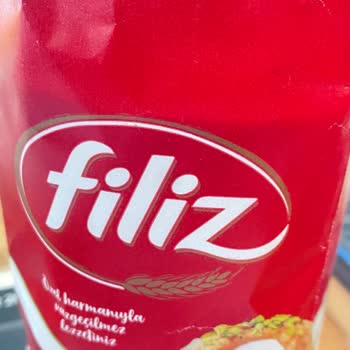 Filiz Makarna Ürünün Hem Bozuk ve İçerisinde Sinek Çıkması