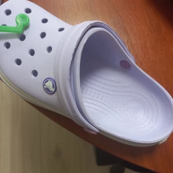 Ağır Plastik Kokulu Ve Kalitesiz Ayakkabılar İçin İade Reddedildi