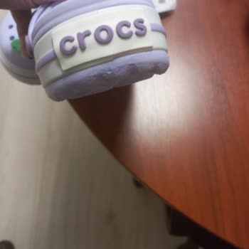 Ağır Plastik Kokulu Ve Kalitesiz Ayakkabılar İçin İade Reddedildi