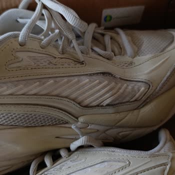 Ayakkabı 15 Kez Kullanıldıktan Sonra Açıldı, Fiş Olmadan Banka Slipine Dayanarak Değişim Talebi