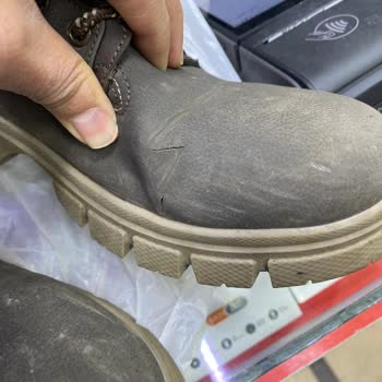 Ayakkabıda Deri Yırtılması Ve Taban Çatlaması, Garanti Sürecinde Kullanıcı Hatası Söylenmesi