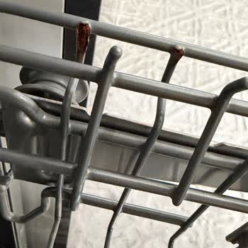 Samsung Bulaşık Makinesinde Hızlı Paslanma Ve Cevapsız Müşteri Hizmetleri