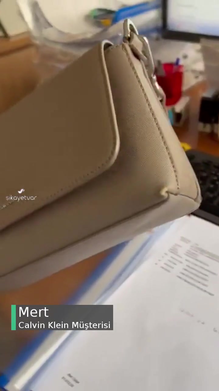 Calvin Klein Çantanın 2 Ay Sonra Soyulması! videonun kapak resmi