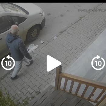 Kuryenin Bilgilendirme Yapmadan Kargoyu Dış Kapıya Bırakması Ve Teslim Edildi Olarak Gösterilmesi