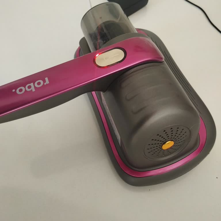 Robo Şirketinin Bozulan Şarjlı El Süpürgesi İçin İade Ve Geri Ödeme Talebi