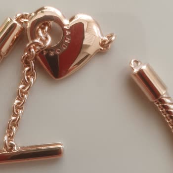 Kısa Sürede Kopan Pandora Bileklik Garanti Sürecinde Mağaza Engeli