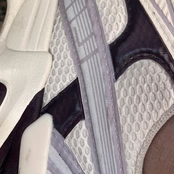 Derimod Sneaker’da Boya Akması Sorunu Ve Değişim Talebi