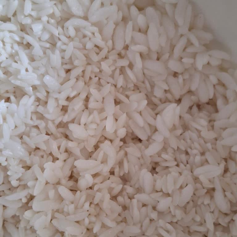 A101 Ovacık Baldo Pirincin Yarısı Lapa Yarısı Pişmemiş