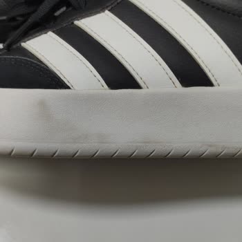 Ayıplı Adidas Ayakkabısının İç Yırtılması Ve Sararması Nedeniyle Ücret İadesi Talebi