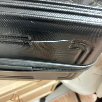 Kabin Bavulunda Çatlaklar Ve Yetersiz Tazmin Teklifi