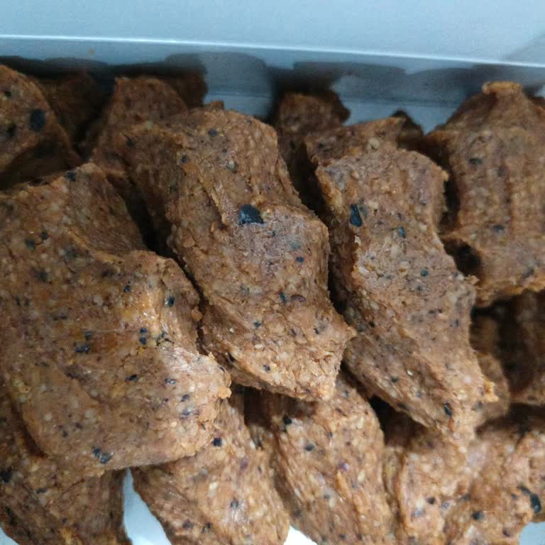 Komagene Şubesinden Ekşi Ve Kötü Kokulu Ürün, Cevapsız Müşteri Hizmetleri Ve 605 TL İade Talebi