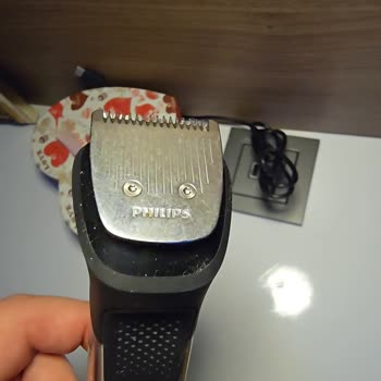 Kullanılmış Tıraş Makinesi Yeni Gibi Gönderildi Ve Hijyen Endişesi