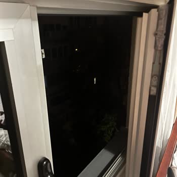 Booking.com İzinsiz Çekim ve Tehdit Karşısında Otel Şikayeti