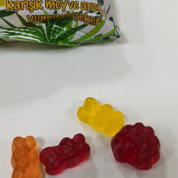 A101'de Satın Aldığım Pıt Pıt Ayıcık Jelibon Paketi Isırılmış Ve Şekilsiz Ürünler İçeriyor