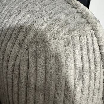 Doğtaş Oturma Odası Takımında Kumaş Ve Dikiş Sorunları İçin Değişim Talebi