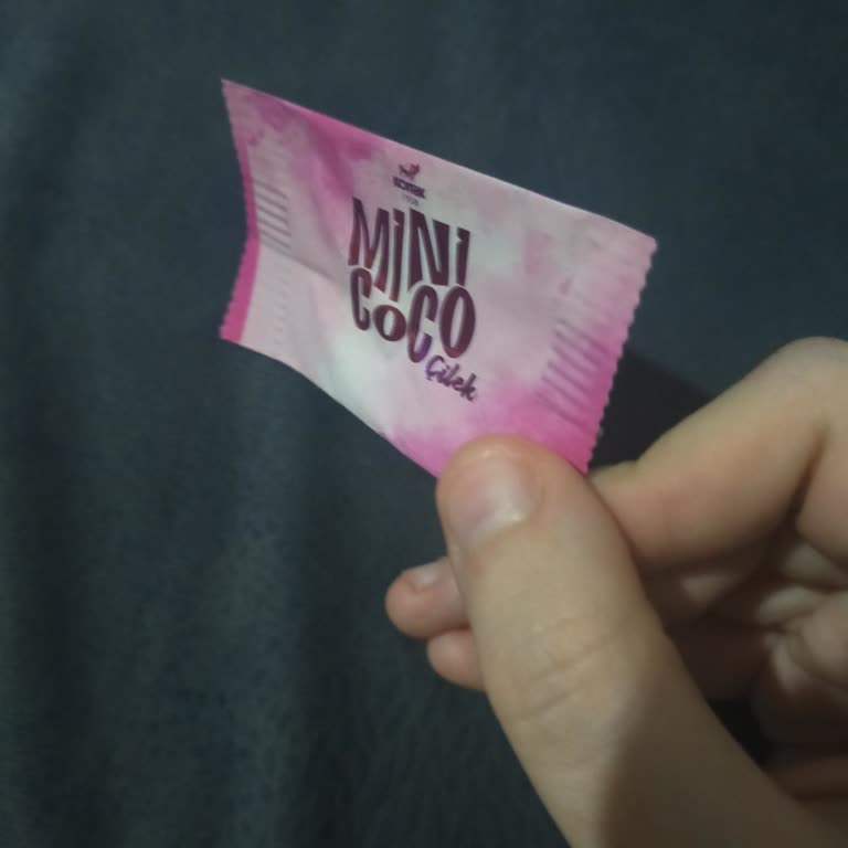 Konak Mini Coco Çikolatasında Boş İçerik, Parçacık Eksikliği Ve Aromasız Lezzet Şikayeti