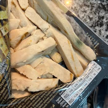 Migros Şubesinde Lezita Tavuk Göğsünde Küflü Ürün Sorunu